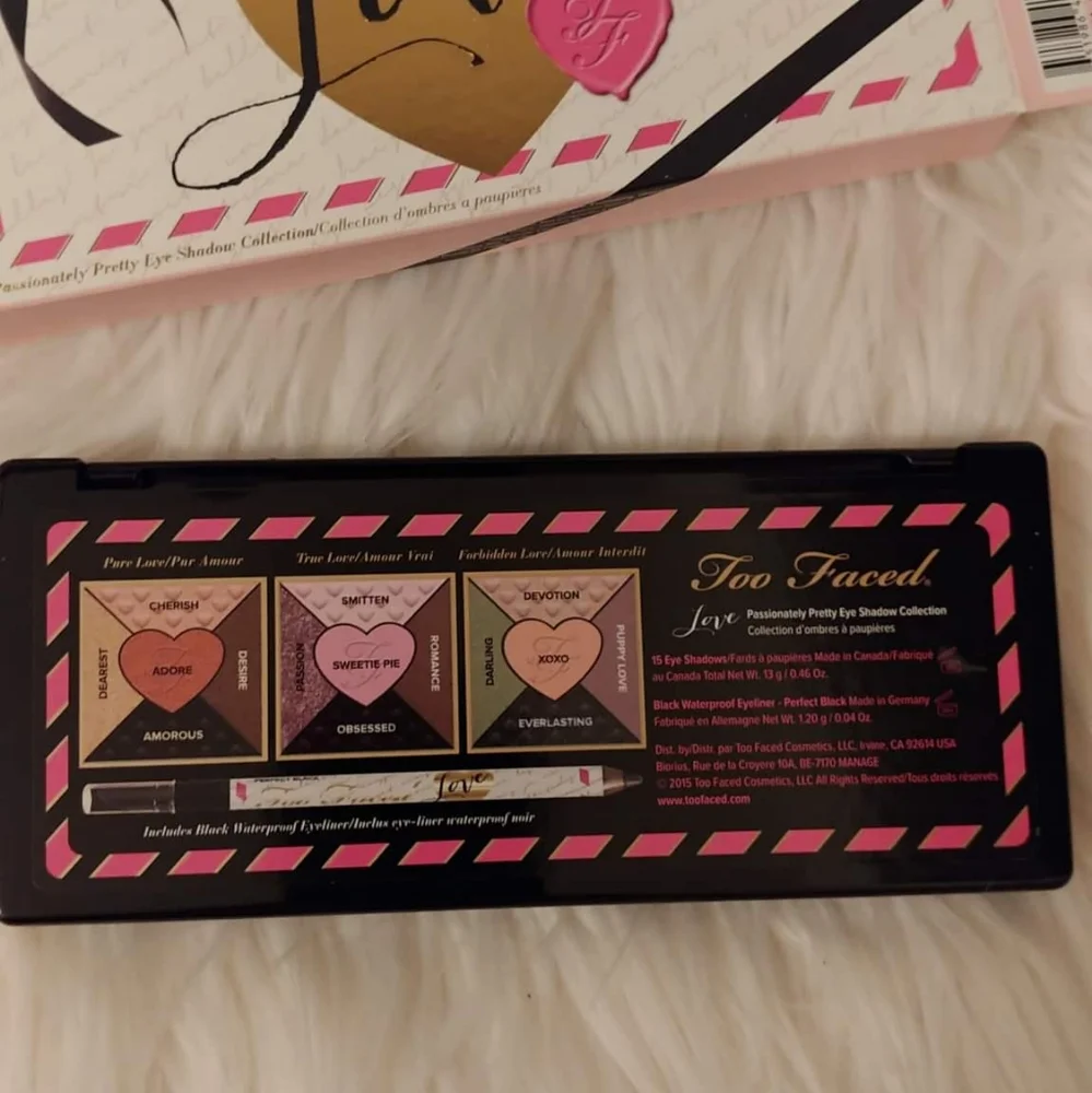 💖 FIRM! NWT TOO FACED LOVE EYESHADOW PALETTE (DISCONTINUED)